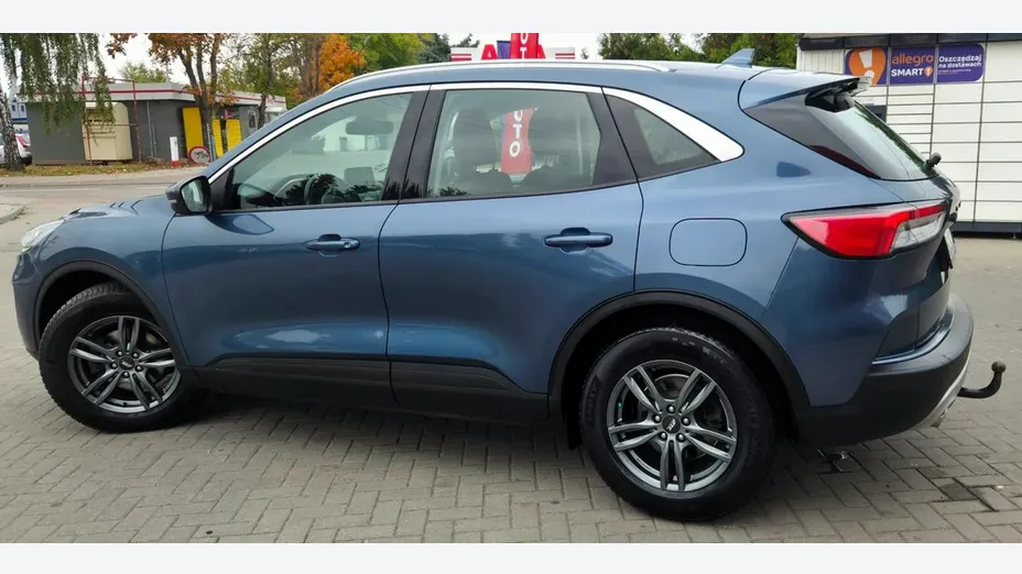 FORD Kuga -