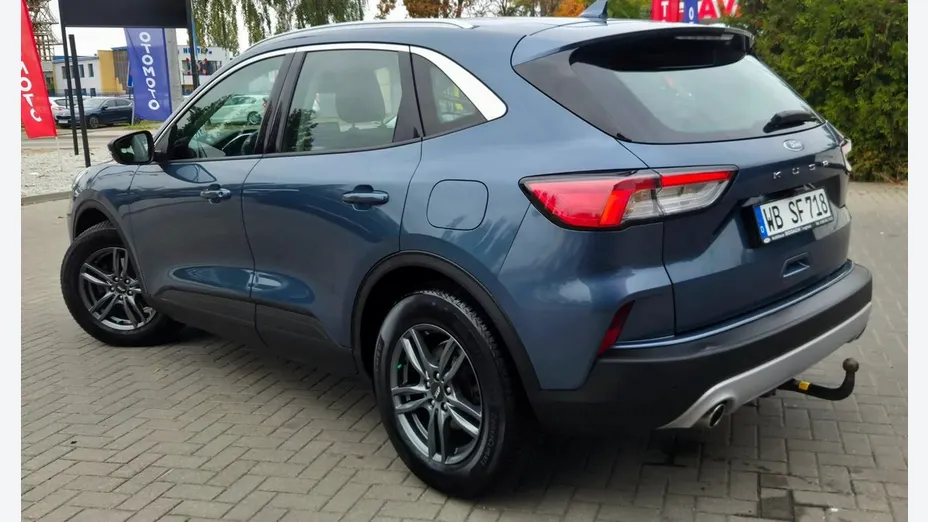 FORD Kuga -