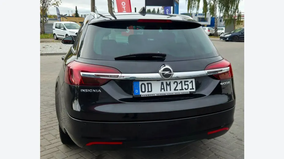 OPEL Insignia -
