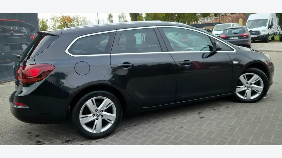 OPEL Astra -