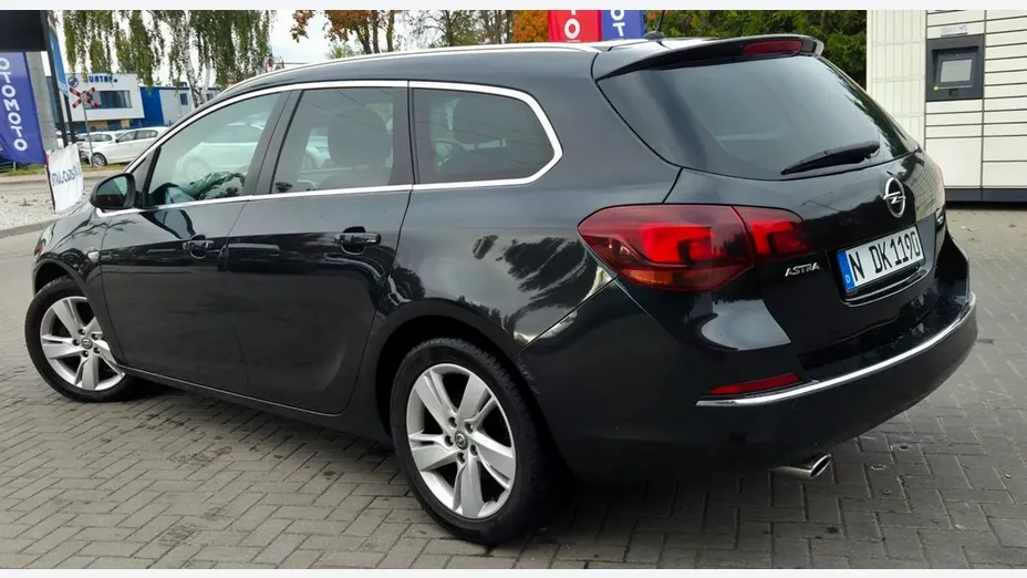 OPEL Astra -