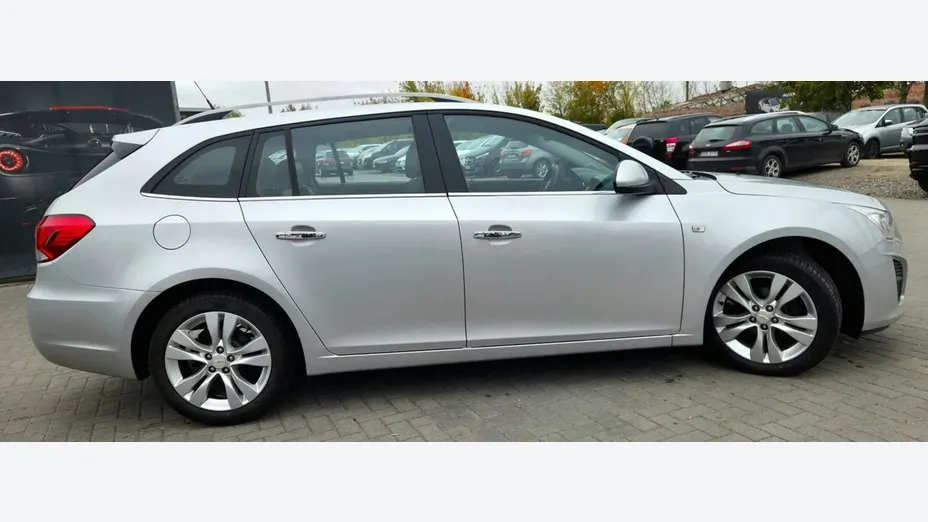 CHEVROLET Cruze -