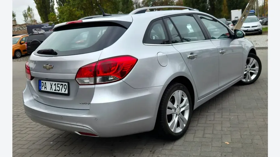 CHEVROLET Cruze -
