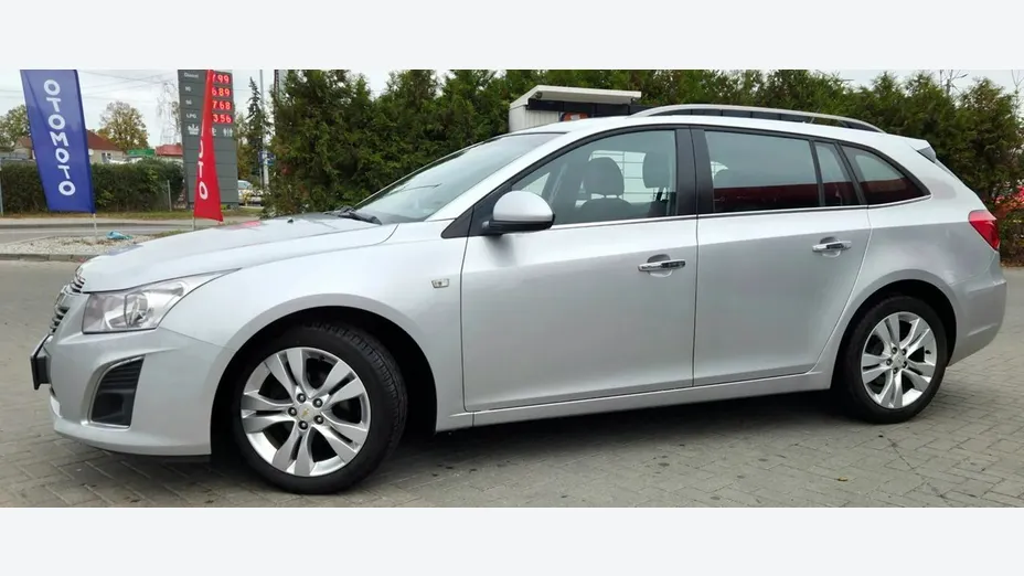 CHEVROLET Cruze -