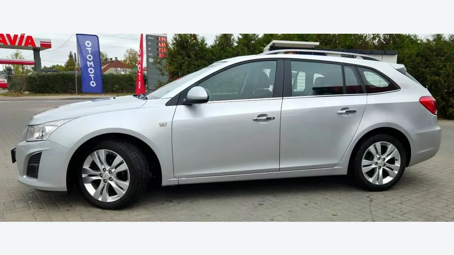 CHEVROLET Cruze -