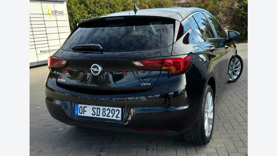 OPEL Astra -