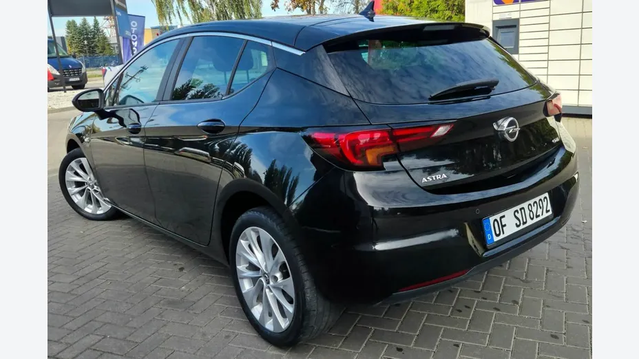 OPEL Astra -