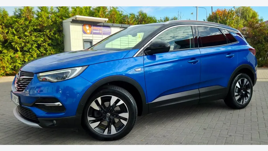 OPEL Grandland X -