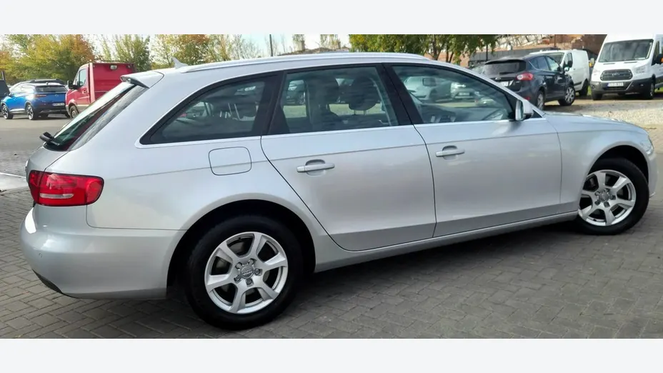 AUDI A4 Avant -