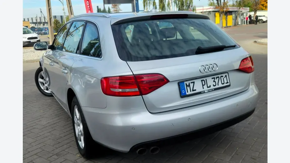 AUDI A4 Avant -