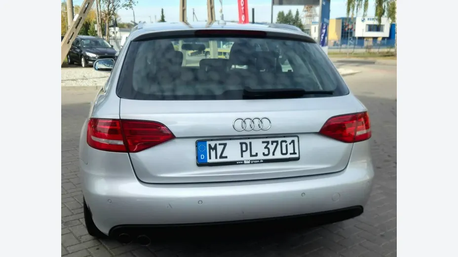 AUDI A4 Avant -