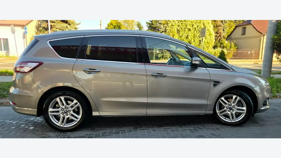 FORD S-MAX -