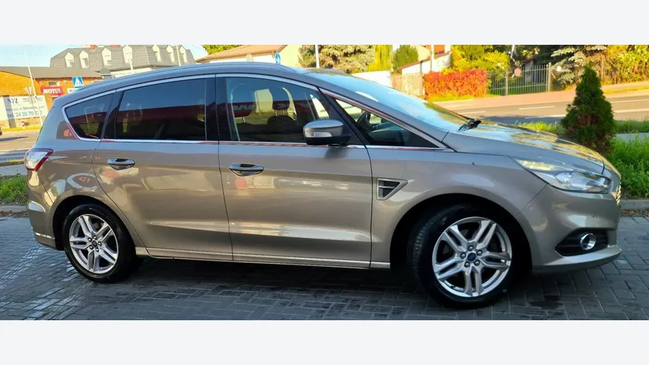 FORD S-MAX -