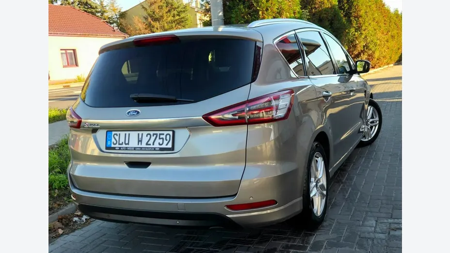 FORD S-MAX -