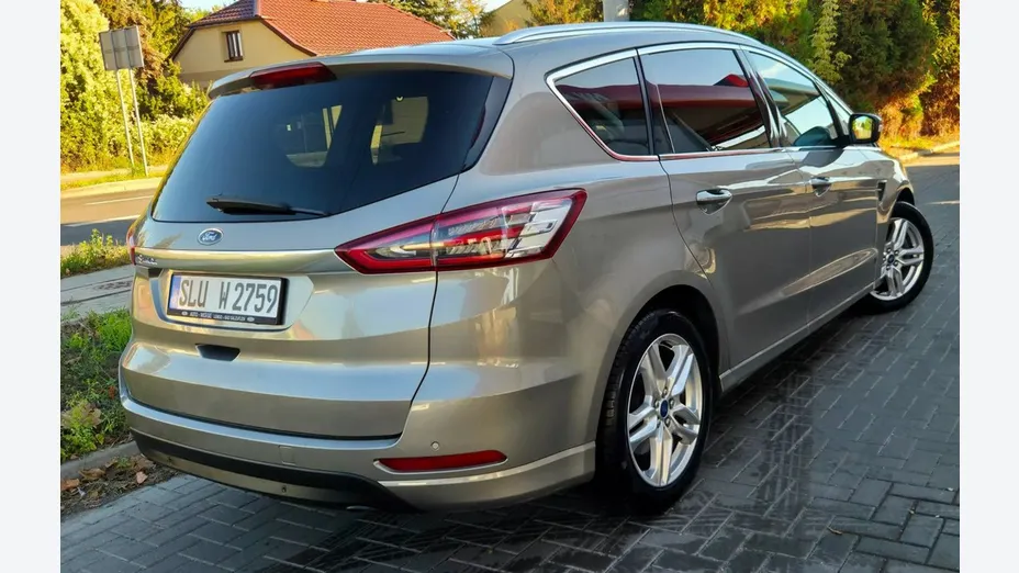 FORD S-MAX -
