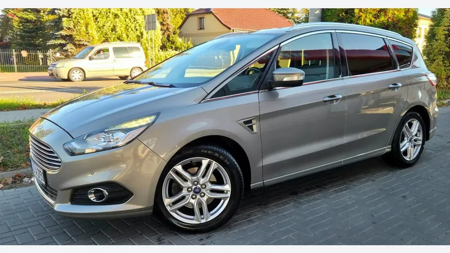 FORD S-MAX -