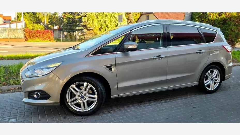 FORD S-MAX -