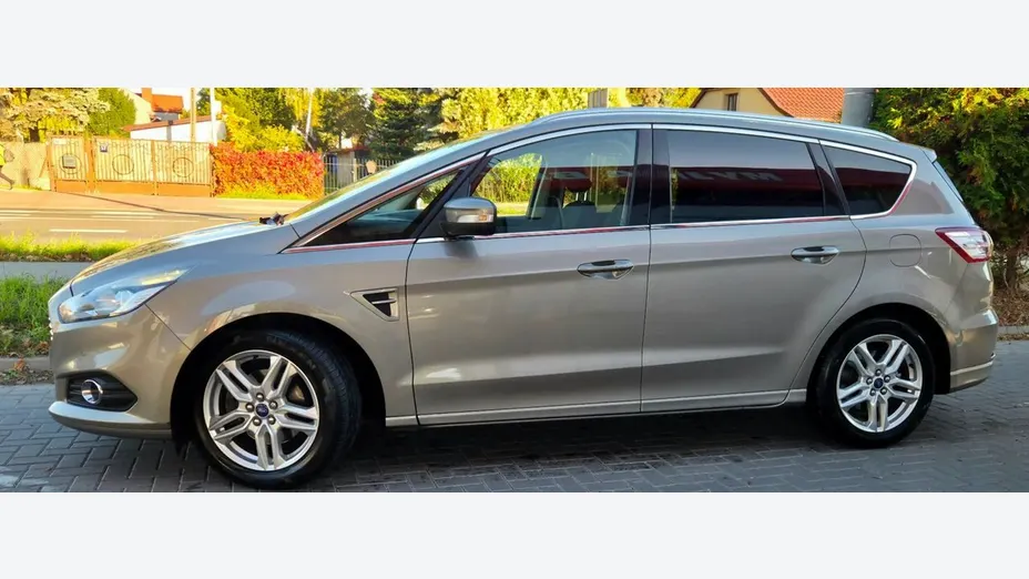 FORD S-MAX -