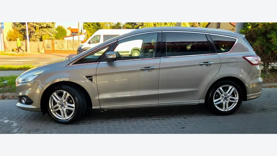 FORD S-MAX -
