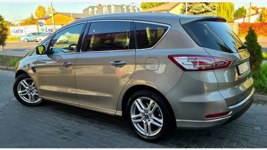 FORD S-MAX -
