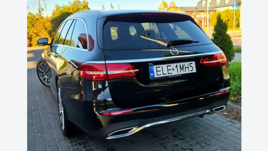 MERCEDES-BENZ E Klasa -