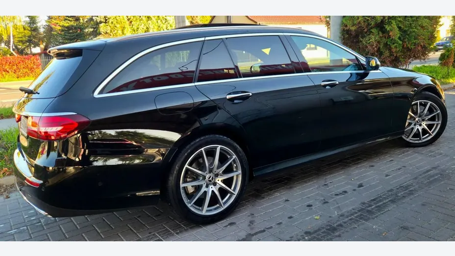 MERCEDES-BENZ E Klasa -