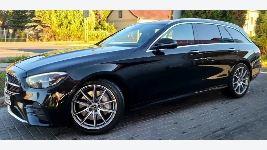 MERCEDES-BENZ E Klasa -