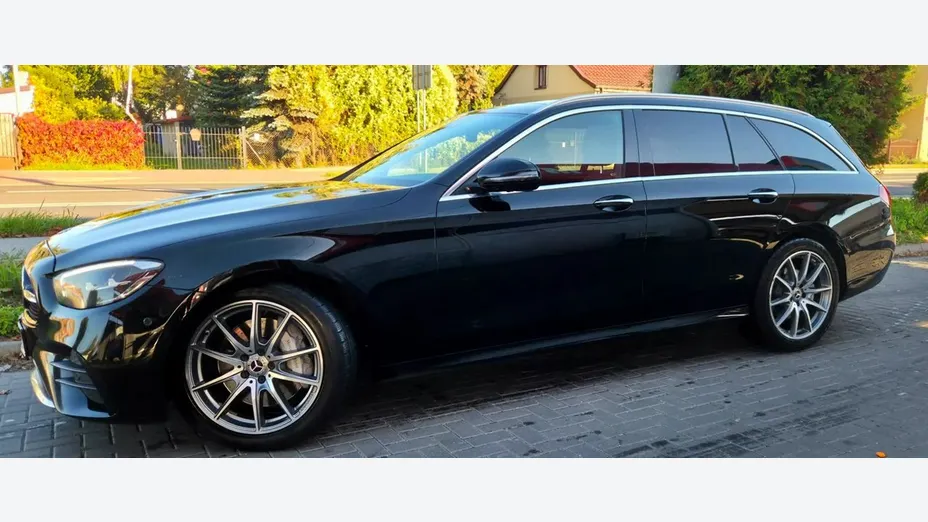 MERCEDES-BENZ E Klasa -