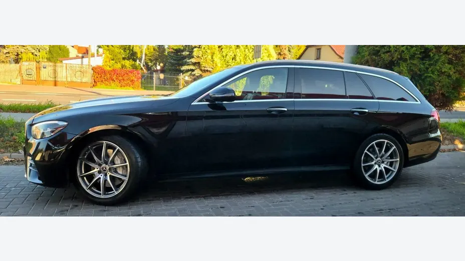 MERCEDES-BENZ E Klasa -