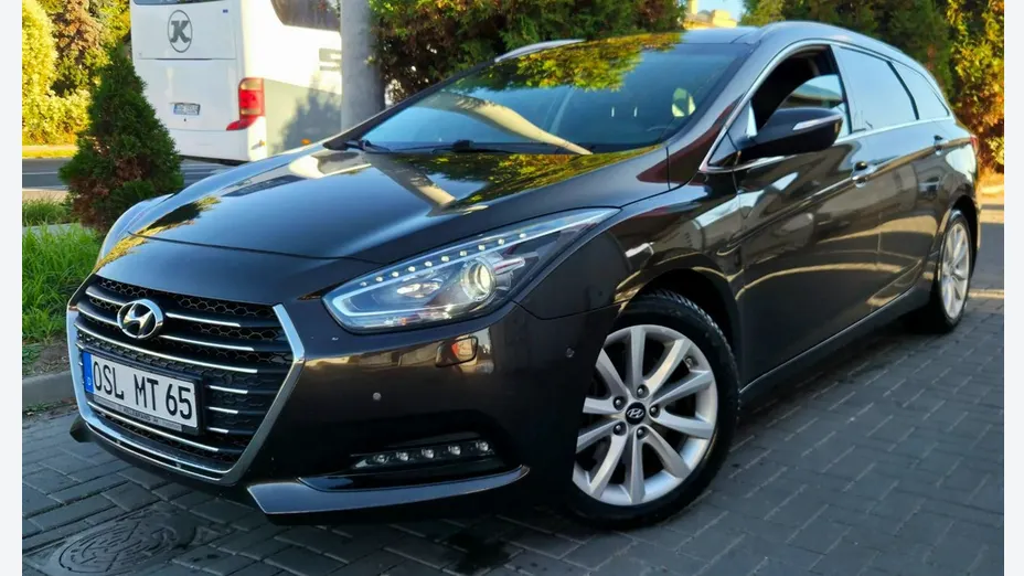 HYUNDAI i40 -