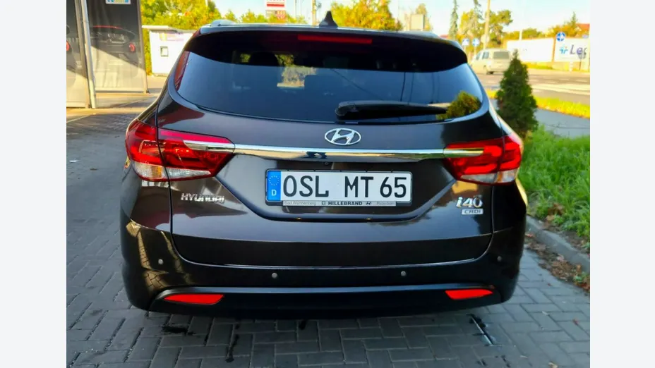 HYUNDAI i40 -