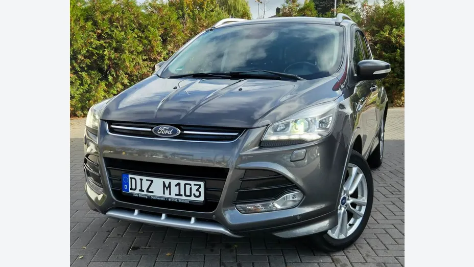 FORD Kuga -