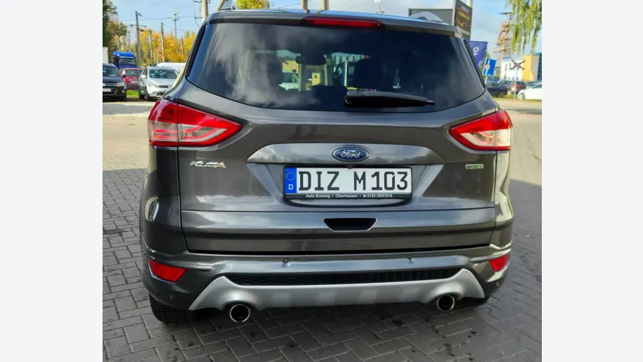 FORD Kuga -