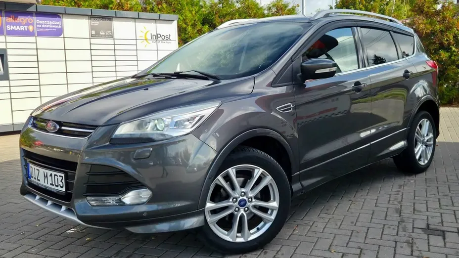 FORD Kuga -