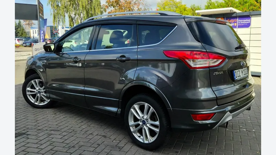 FORD Kuga -