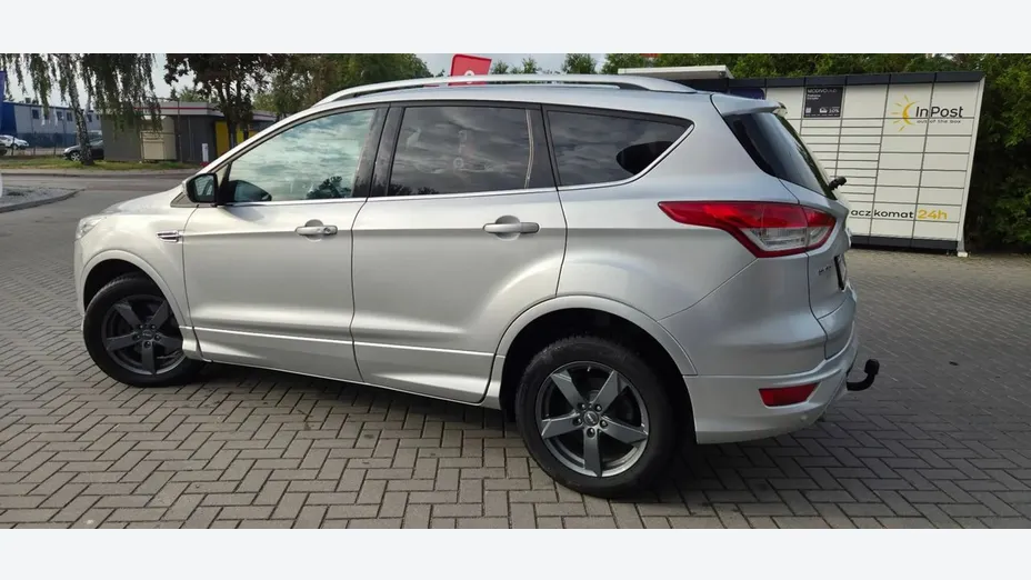 FORD Kuga -