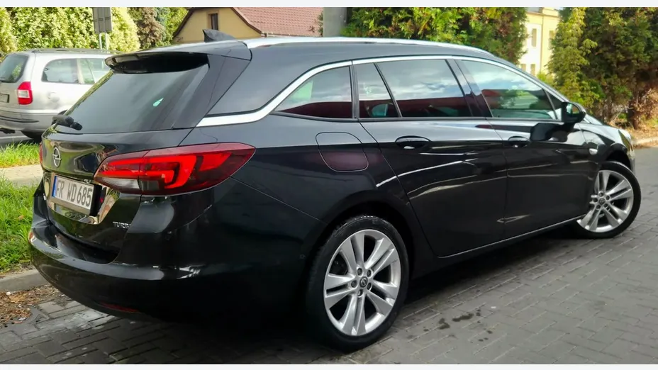 OPEL Astra -