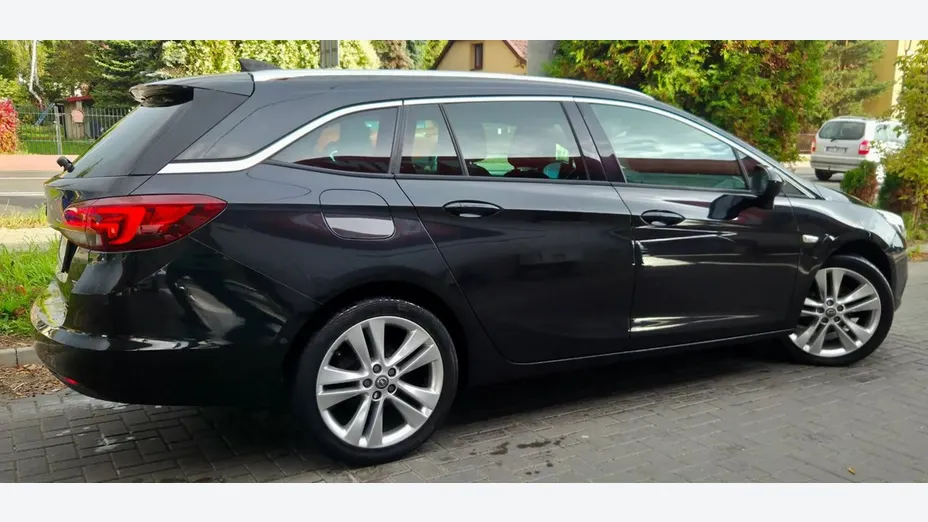 OPEL Astra -
