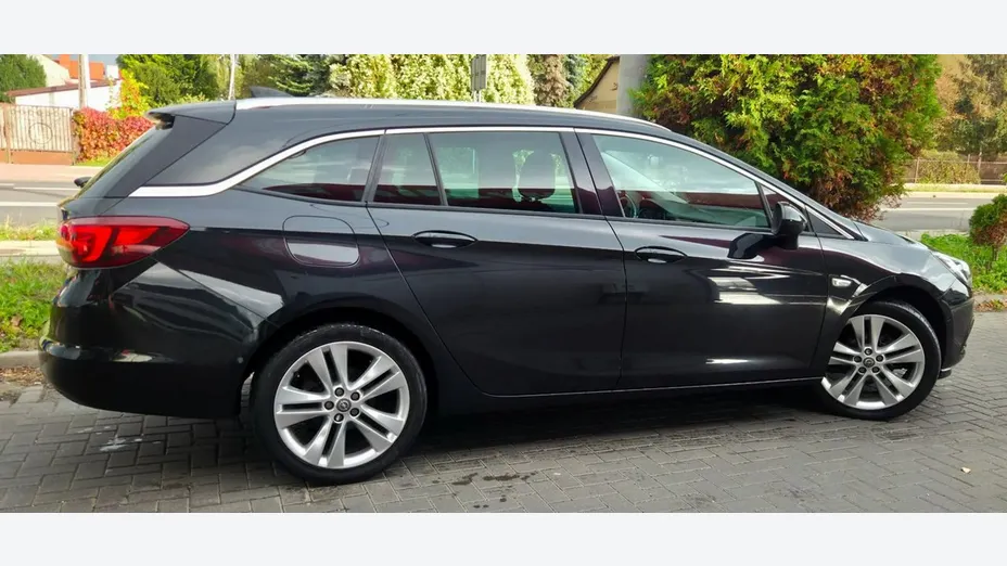 OPEL Astra -