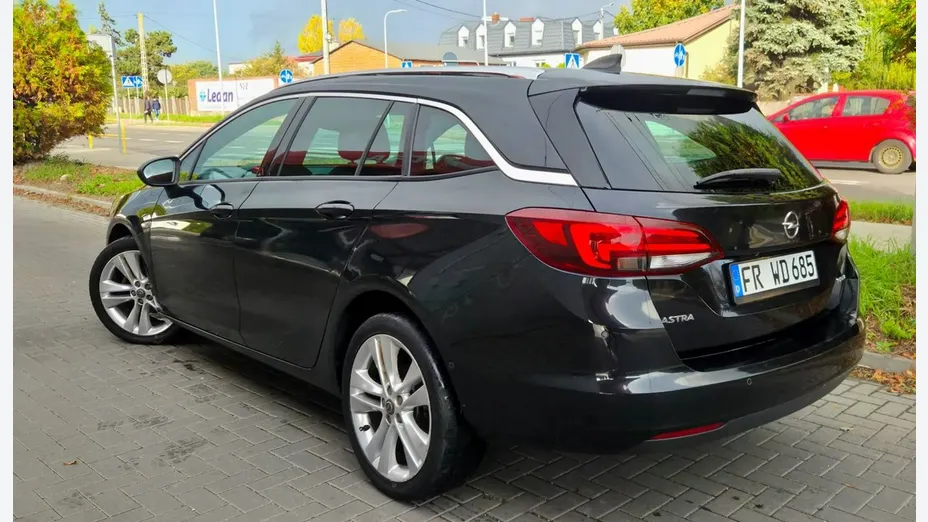 OPEL Astra -