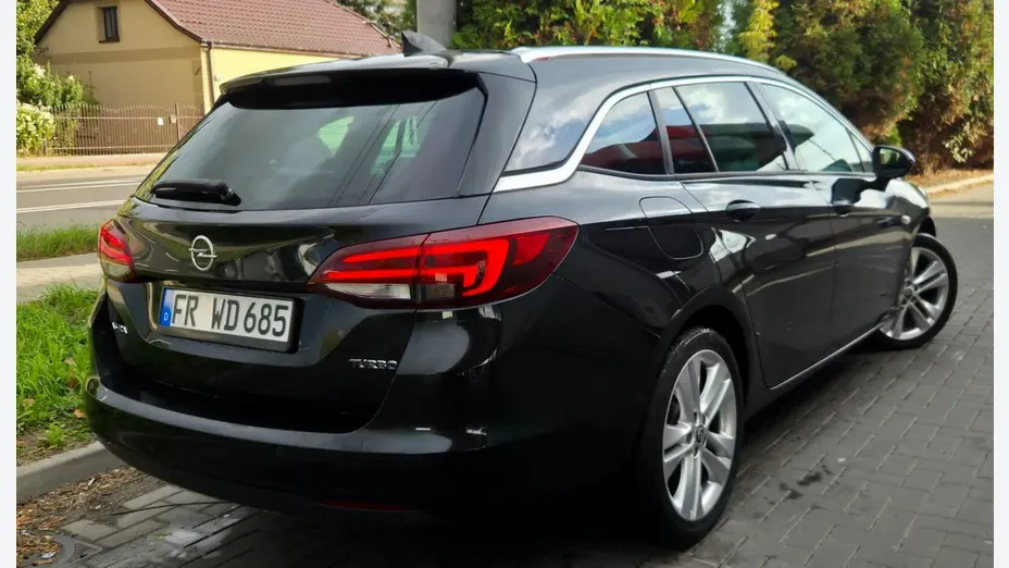 OPEL Astra -