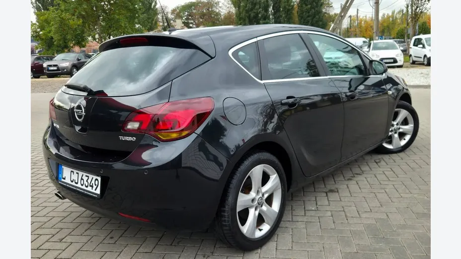 OPEL Astra -