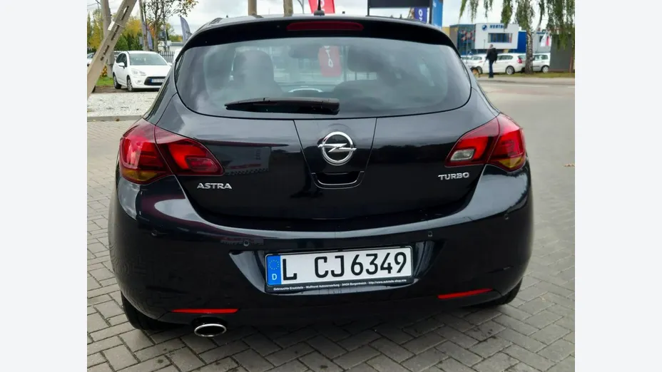 OPEL Astra -