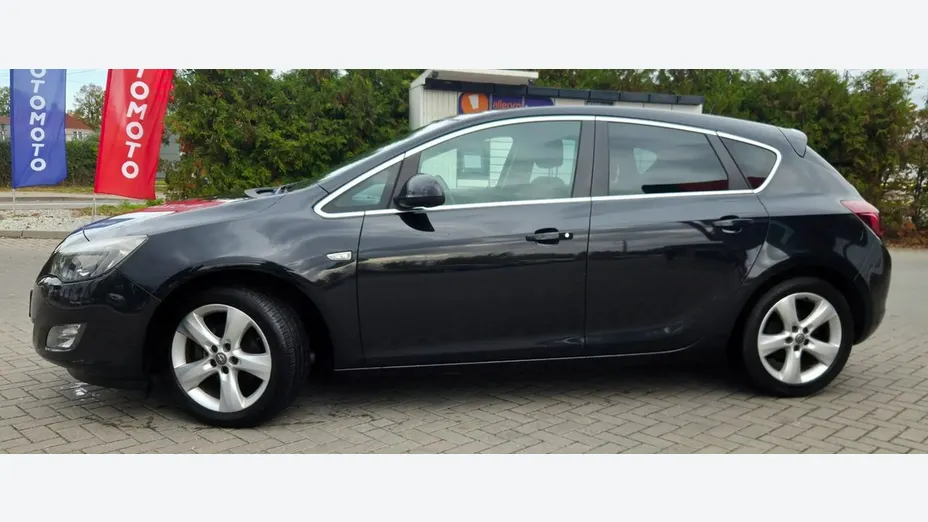 OPEL Astra -