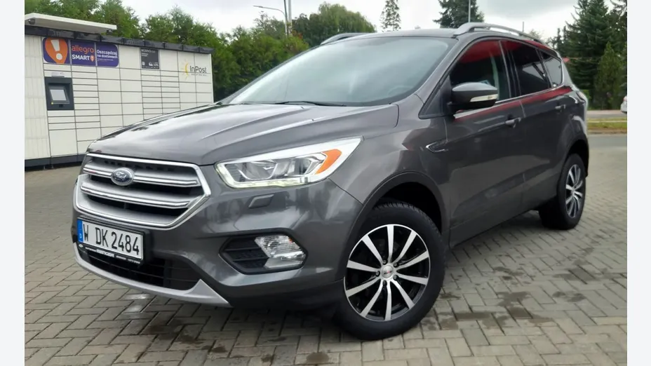 FORD Kuga -