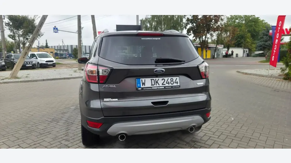 FORD Kuga -