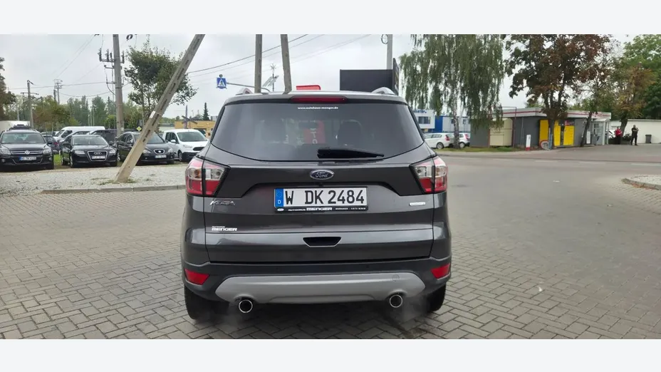 FORD Kuga -