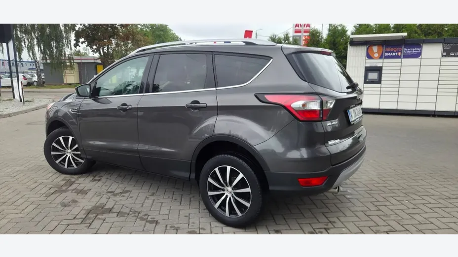 FORD Kuga -