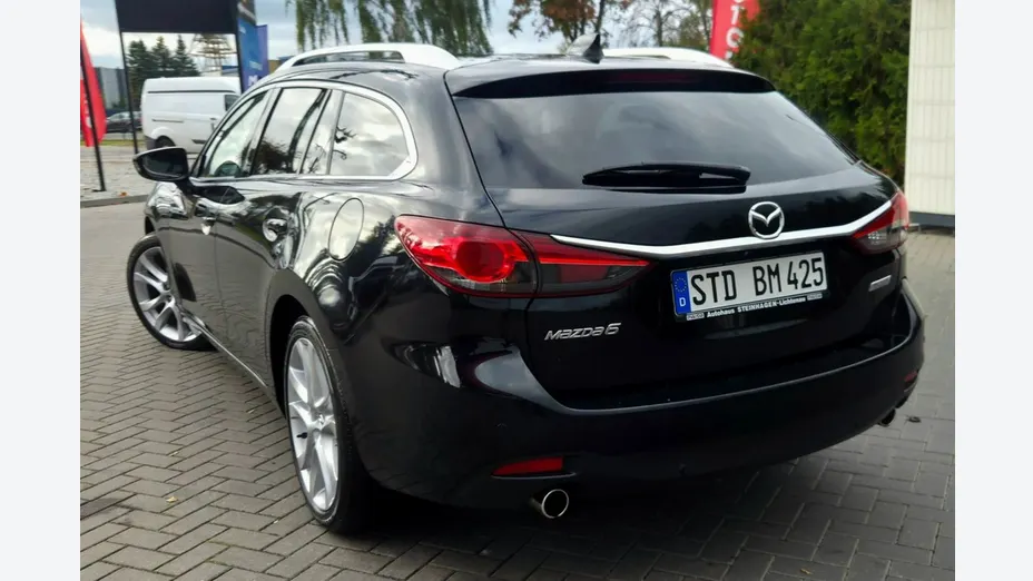 MAZDA 6 -