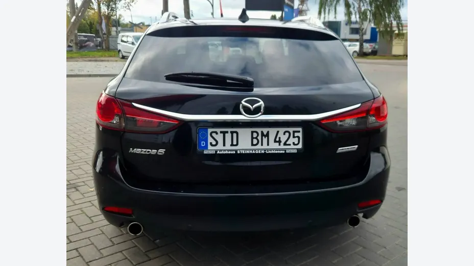 MAZDA 6 -